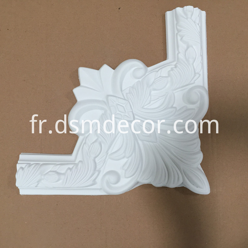 Blocs d'angle pour moulures couronnées Crown Moulding Corner Blocks